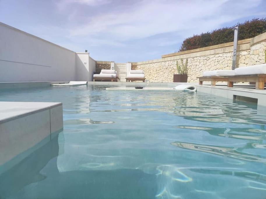 Villa Skyline- โอตรันโต ภายนอก รูปภาพ
